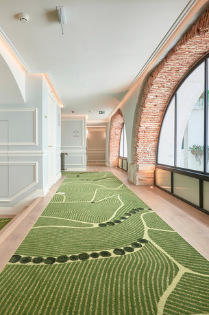 Jeddah, Furniture, SAR 14,  Luxury Carpet Under Your Feet. Shop Premium Carpets Now!