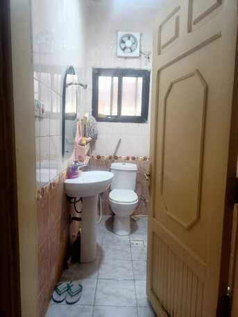 Jeddah, Apartments/Houses, SAR 1500/month,  Furnished,  2 BR,  1500 Azziah Lateef Market Family Building Near Indian Ammassay School