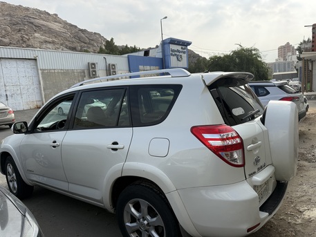 Makkah, Vehicles, Cars & Trucks , SAR 33900,  Toyota RAV4,  2012,  Automatic,  284937 KM,  Excellent Condition