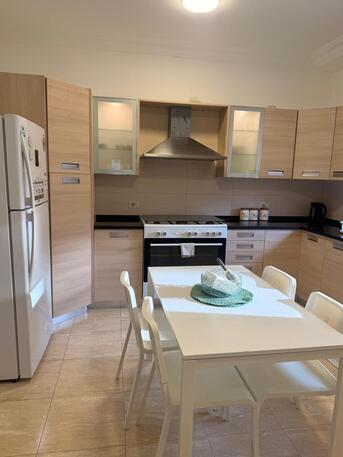 Abdoun, Apartments/Houses, JOD 24000/year,  Furnished,  4 BR,  250 Sq. Meter,  Ground Floor Apartment For Rent In Abdoun