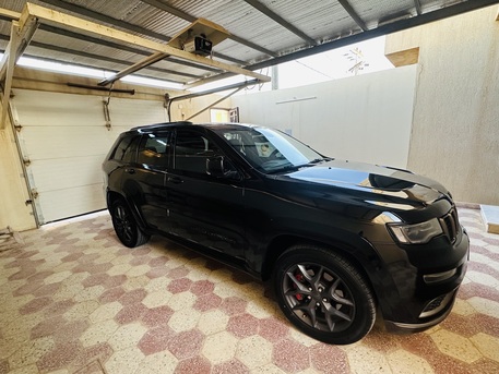 Riyadh, Vehicles, Cars & Trucks , SAR 68000,  Jeep Grand Cherokee,  2019,  Automatic,  192000 KM,  Urgent Sale-