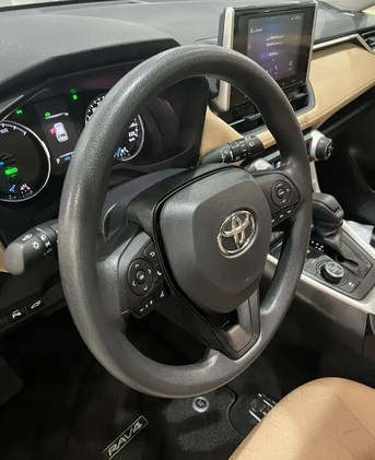 Jeddah, Vehicles, Cars & Trucks , SAR 120000,  Toyota RAV4 Hybrid,  2025,  Automatic,  2400 KM,  XLE White 2400KM Milage
