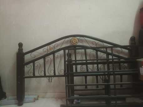 Yanbu, Household Items, SAR 720,  Double Bed With Mattress, Gass Stove, Regulator, Cylinder, Dinner Set,vacuum Cleaner