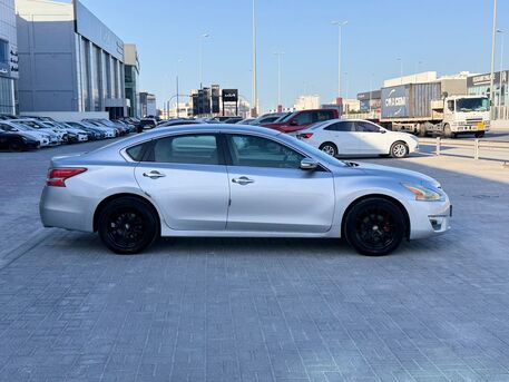 Manama, Vehicles, Cars & Trucks , BHD 1800,  Nissan Altima,  2013,  Automatic,  177100 KM,    (Silver)