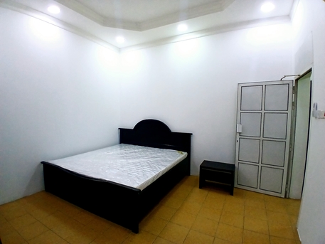 Hidd, Apartments/Houses, BHD 190/month,  1 BR,  Flat 1bhk Semi Furnished New Hidd