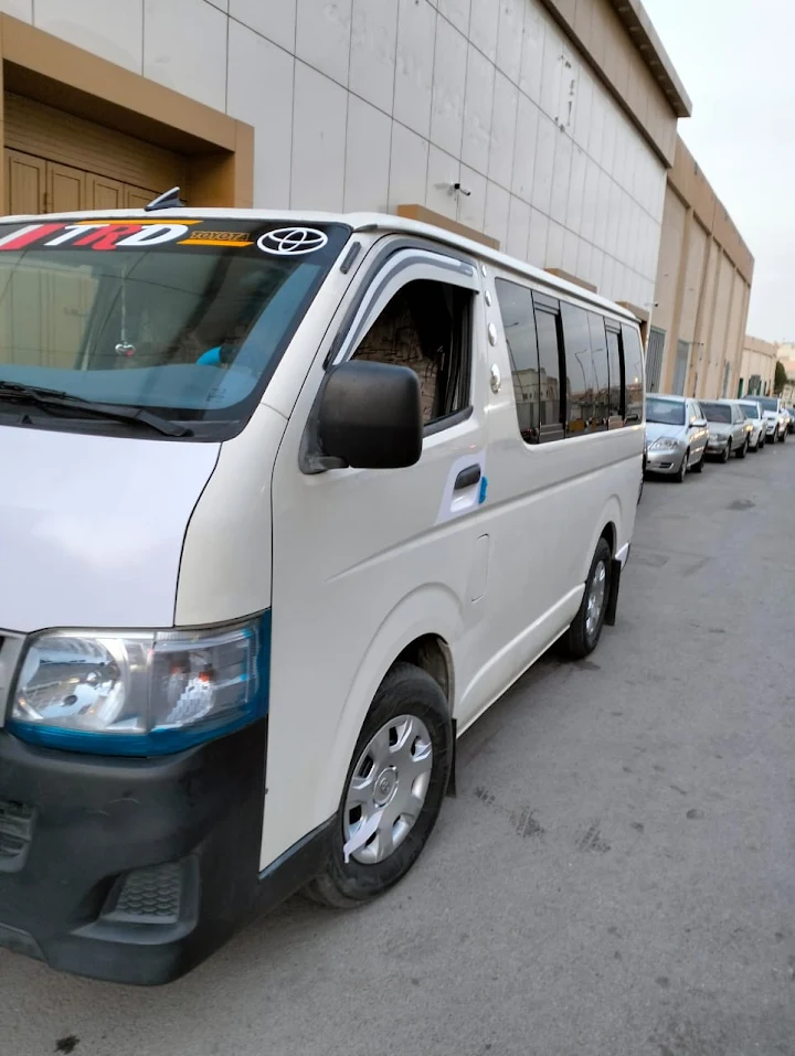 Riyadh, Pick Up & Drop Off, We Provide Coter And Hice Busses For Rent