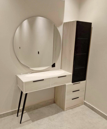 Jeddah, Items Wanted, ✨ Brand New Customized Dressing Table With Mirror &ndash; Modern Design