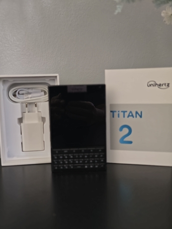 Al Aziziyah, Mobile Phones, SAR 1800,  Unihertz Titan 2