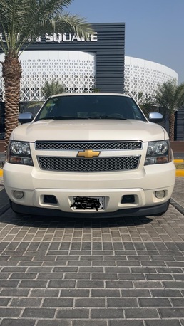 Riyadh, Vehicles, Cars & Trucks , SAR 68500,  Chevrolet Tahoe,  2014,  Automatic,  184000 KM,  LTZ  Low Mileage Special Color 2nd User