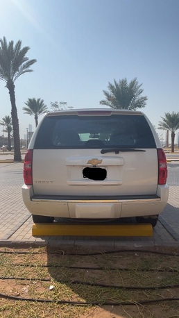 Riyadh, Vehicles, Cars & Trucks , SAR 68500,  Chevrolet Tahoe,  2014,  Automatic,  184000 KM,  LTZ  Low Mileage Special Color 2nd User