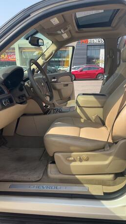 Riyadh, Vehicles, Cars & Trucks , SAR 68500,  Chevrolet Tahoe,  2014,  Automatic,  184000 KM,  LTZ  Low Mileage Special Color 2nd User