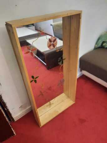 Riyadh, Furniture, SAR 50,  Framed Designed Mirror