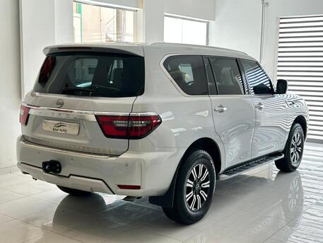 East Riffa, Vehicles, Cars & Trucks , BHD 15900,  Nissan Patrol XE,  2023,  Automatic,  89000 KM,   MODEL  FOR SALE