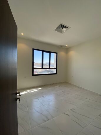 Kuwait City, Apartments/Houses, KWD 550/month,  3 BR,  0 Sq. Meter,  Ground Floor Apartment For Rent In Abu Hasaniya, With A Private Entrance