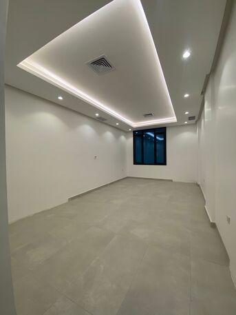 Rumaithiya, Apartments/Houses, KWD 650/month,  4 BR,  Ground Floor Apartment For Rent In Rumaithiya. Four Master Bedrooms