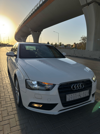 Riyadh, Vehicles, Cars & Trucks , SAR 31000,  Audi A4,  2015,  Automatic,  260000 KM,    1.8T For Sale