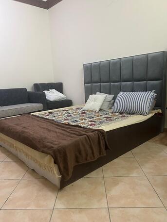 Riyadh, Rooms Available, SAR 1300/month,  Furnished,  I Am Offering One Furnished Bedroom With Washroom