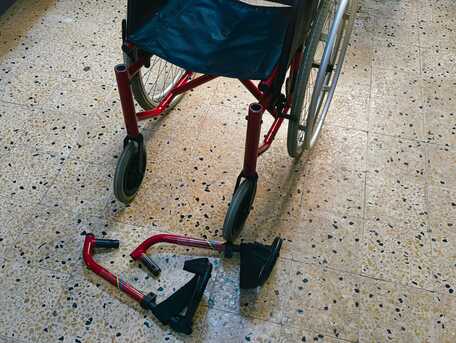 Riyadh, Health & Beauty Items, SAR 450,  New Red Wheelchair For 450SAR