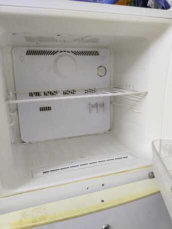 Al Wizarat, Household Items, SAR 1600,  2  AC & 1 Fridge For Sale