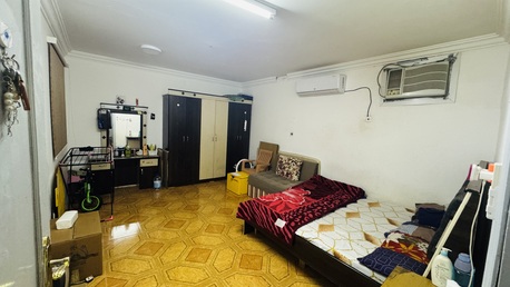 Al Khalidiyah, Villas, SAR 1500,  Room For Rent Only For Families