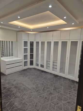 Irqah, Apartments/Houses, SAR 60000/year,  3 BR,  Riyadh - Spacious Semi-Furnished Apartment In Arqa District &ndash; Private Entrance