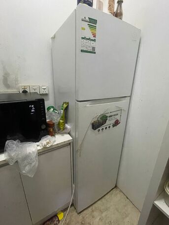 Riyadh, Appliances, SAR 100,  LED TV, SOUND BAR, MICROWAVE, Fridge, Fan, Vaccum, Table,teapoy-final Exit-URGENT SALE