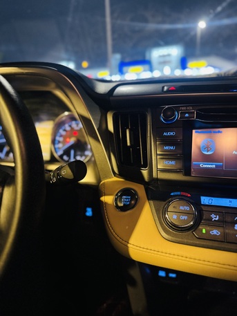 Jeddah, Vehicles, Cars & Trucks , SAR 62000,  Toyota Rav 4 2016,  2016,  Automatic,  150300 KM,   For Sale