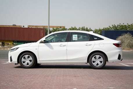 Dubai, Vehicles, Cars & Trucks , AED 22000,  Toyota Yaris,  2024,  Automatic,  40600 KM,  Used   GCC-White