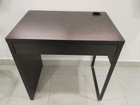 Zinj, Furniture, BHD 12,  Computer Table And Chair