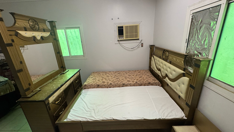 Madinah, Furniture, SAR 900,  FOR SALE &ndash; ALMIRAH & BED SET (Good Condition)