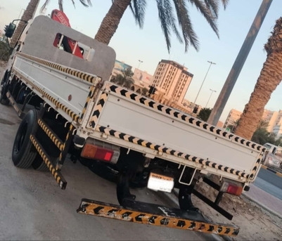 Manama, Vehicles, Cars & Trucks , Audi LeMans,  2016,  Manual,  112000 KM,   Hino Six Wheel With Crane