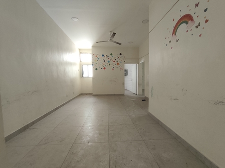 Salmaniya, Apartments/Houses, BHD 180/year,  3 BR,  Salmaniya:- 3Bhk Unfurnished Flat On Rent..