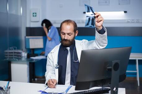 New York, Health, Medical Devices Consulting Unites Strategy Analytics Digital