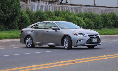 Riyadh, Vehicles, Cars & Trucks , SAR 82000,  Lexus ES 350,  2016,  Automatic,  211200 KM,  For Sale:   &ndash; The Gold Standard Of Reliability