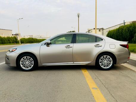 Riyadh, Vehicles, Cars & Trucks , SAR 82000,  Lexus ES 350,  2016,  Automatic,  211200 KM,  For Sale:   &ndash; The Gold Standard Of Reliability