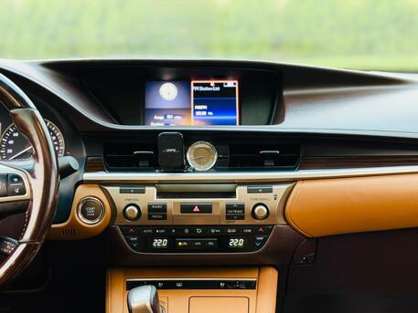 Riyadh, Vehicles, Cars & Trucks , SAR 82000,  Lexus ES 350,  2016,  Automatic,  211200 KM,  For Sale:   &ndash; The Gold Standard Of Reliability