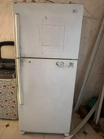 Jeddah, Appliances, SAR 400,  LG Refrigerator For Urgent Sale In Safa - 1, Jeddah.