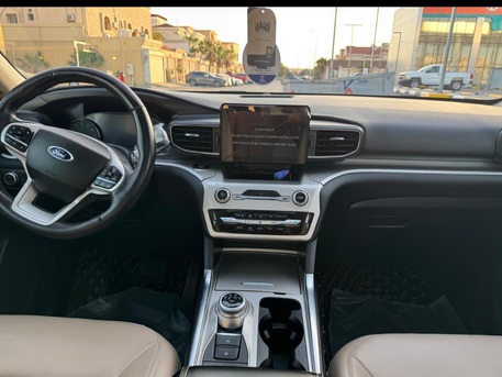 Khobar, Vehicles, Cars & Trucks , SAR 84500,  FORD EXPLORER/ XLT MID OPTION.  4X4WD,  2021,  Automatic,  127000 KM,  7 SEATERS / AGENCY MAINTAINED SAUDI SPECS