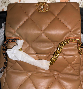 Jeddah, Jewelry, SAR 6999,  Chanel 19 Medium Flap Bag Women Girl Ladies Purse