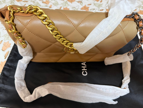 Jeddah, Jewelry, SAR 6999,  Chanel 19 Medium Flap Bag Women Girl Ladies Purse