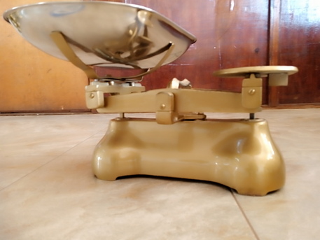 Kampala, Electronics, UGX 250000,  Now Available In Store For Sale: Counter Mechanical Scales