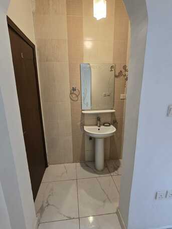 Jeddah, Rooms Available, SAR 1200/month,  Furnished,  A Clean/spacious Furnished Room With A Washroom