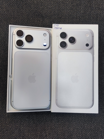 Gudaibiya, Mobile Phones, BHD 535,  IPhone 17 Pro Max 256 Gb New Just Few Days Used With Warranty