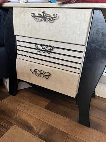 Al Olaya, Furniture, SAR 2300,  Full Bedroom Set For Sale (King Size Cot, 2side Tables, Dressing Table,Wardrobe, Chester)