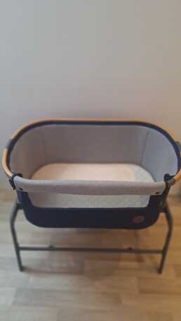 Riyadh, Baby & Kid Stuff, SAR 350,  Maxi Cosi Baby Crib In Almost New Condition