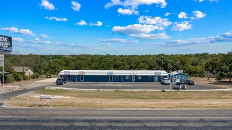 New York, Real Estate, Flexible Business Property Options In Hondo Texas