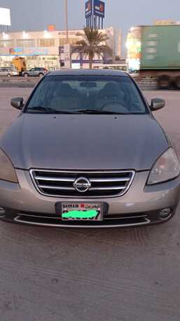 Manama, Vehicles, Cars & Trucks , BHD 600,  Nissan Altima 2005 Model,  2005,  Automatic,  216785 KM,   For Sale Perfect Condition