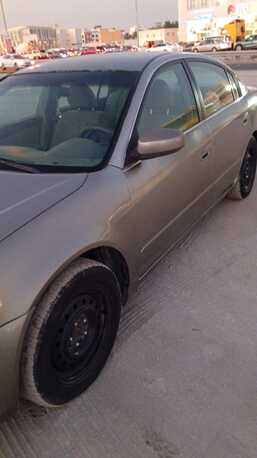 Manama, Vehicles, Cars & Trucks , BHD 600,  Nissan Altima 2005 Model,  2005,  Automatic,  216785 KM,   For Sale Perfect Condition