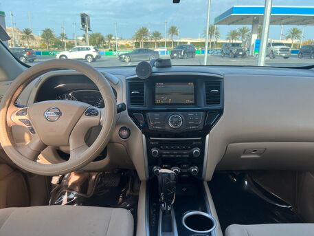Khobar, Vehicles, Cars & Trucks , SAR 49000,  Nissan Pathfinder,  2014,  Automatic,  190000 KM,  Single-hand, Aramco Expat Owned (no Accident)