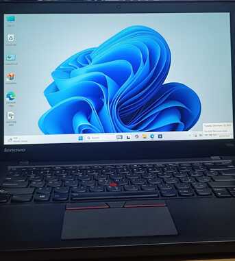 Manama, Computers, BHD 60,  Lenovo Core I5 /12GB Ram /256 SSD /2.3 GHz /Display 14